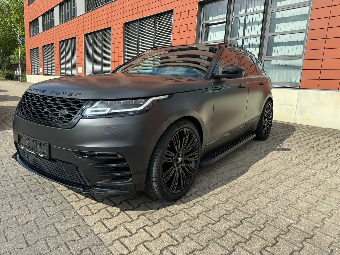 Land Rover Range Rover Velar R-Dynamic HSE HEAD UP MASSAGE STERNE DACHHIMMEL Grau - 2