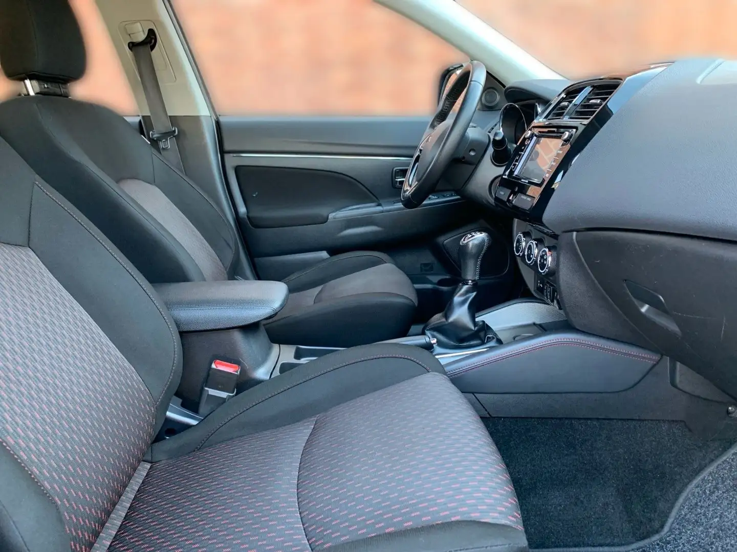 Mitsubishi ASX Diamant Edition+/1.Hd./Navi/FSE/Klima/Kamera Gris - 2