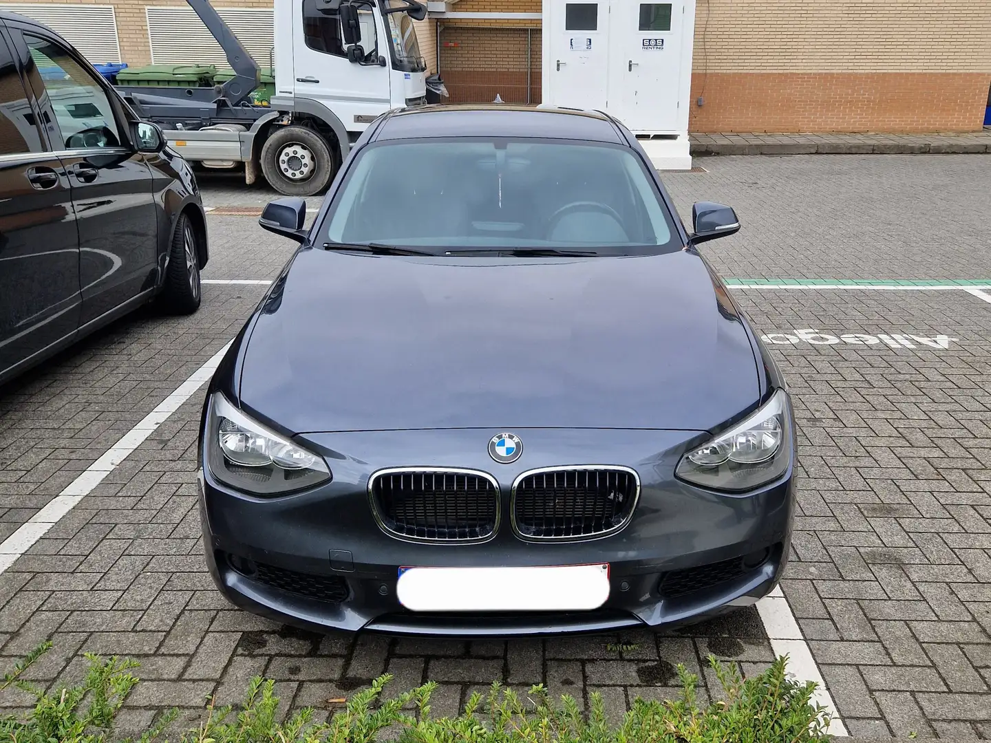 BMW 116 116iA - 2