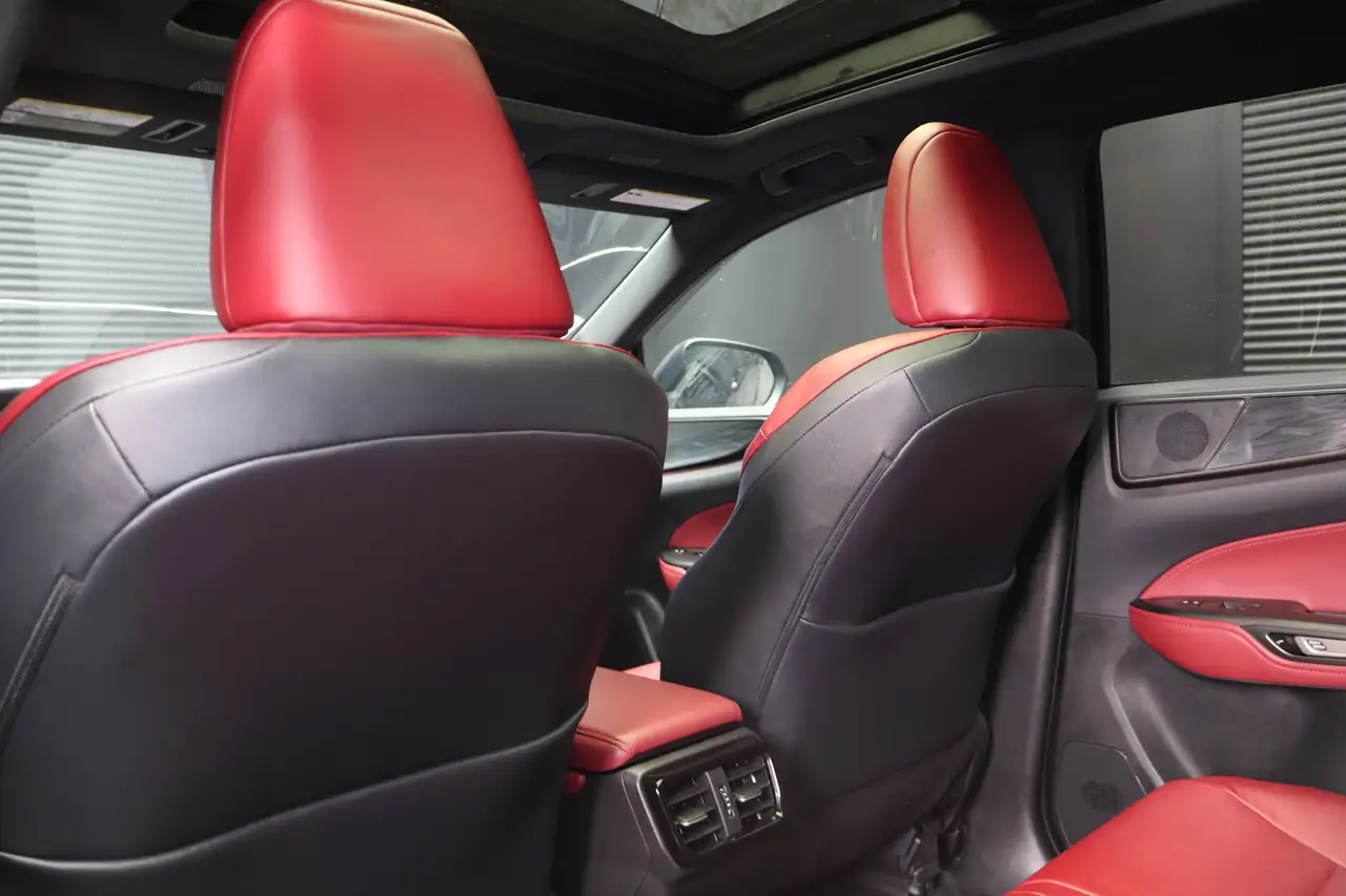 Lexus NX снимка Lexus NX