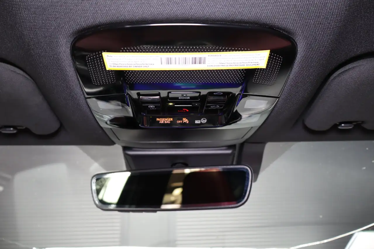 Lexus NX снимка Lexus NX