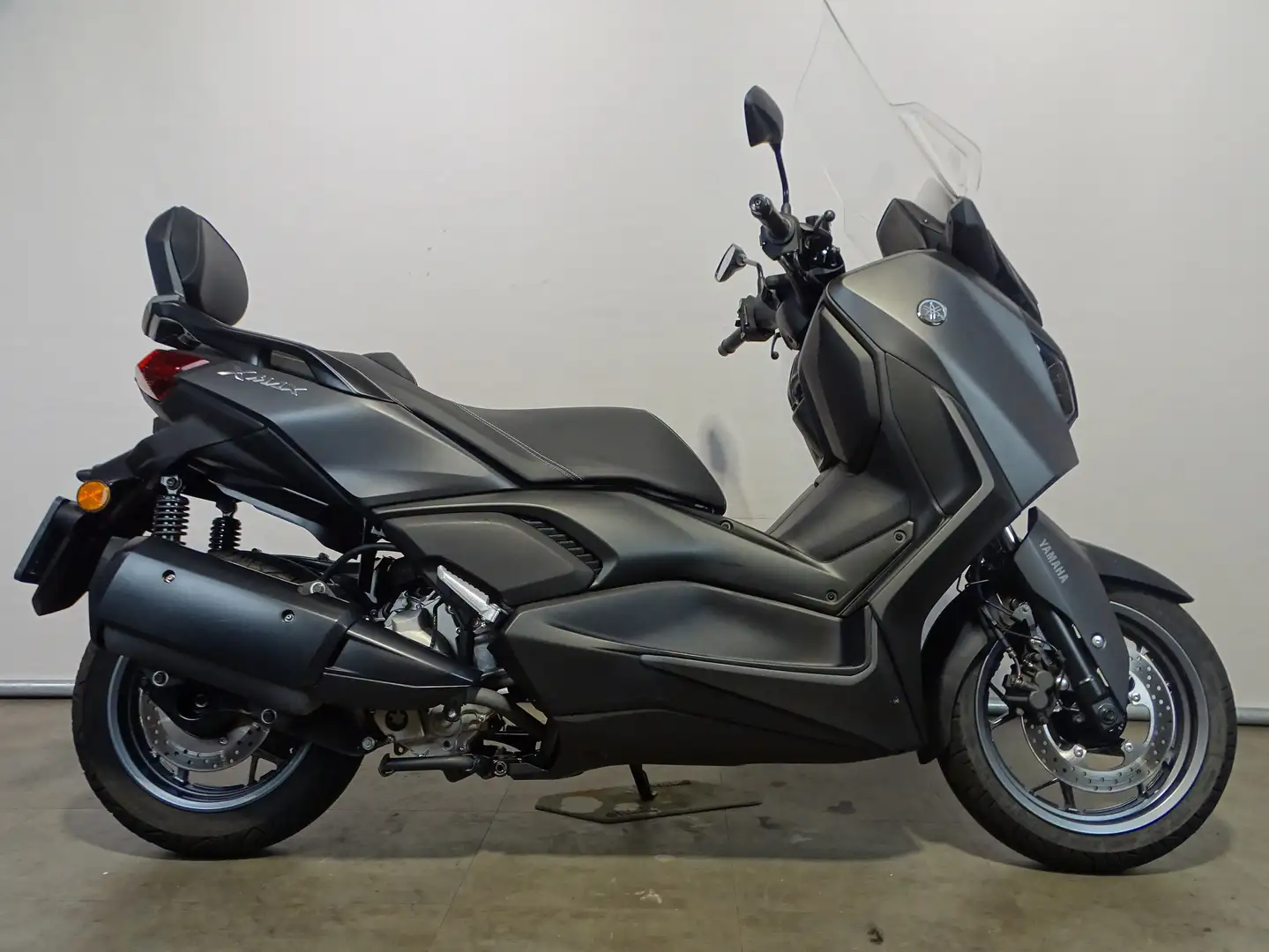 Yamaha X-Max 300 ABS Grijs - 1
