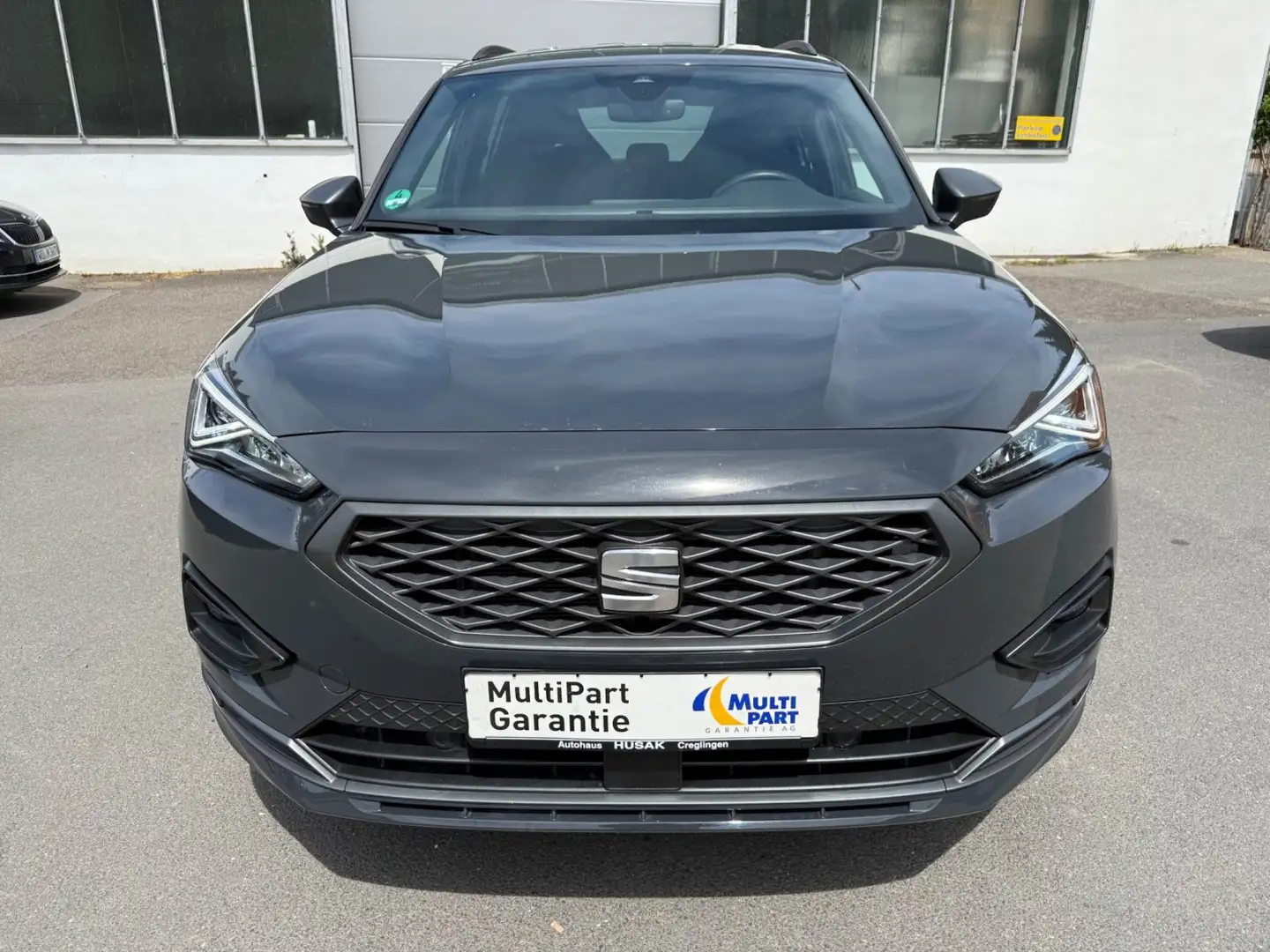 SEAT Tarraco FR 2.0 TDI DSG LED Virtual AHK RFK Grau - 2