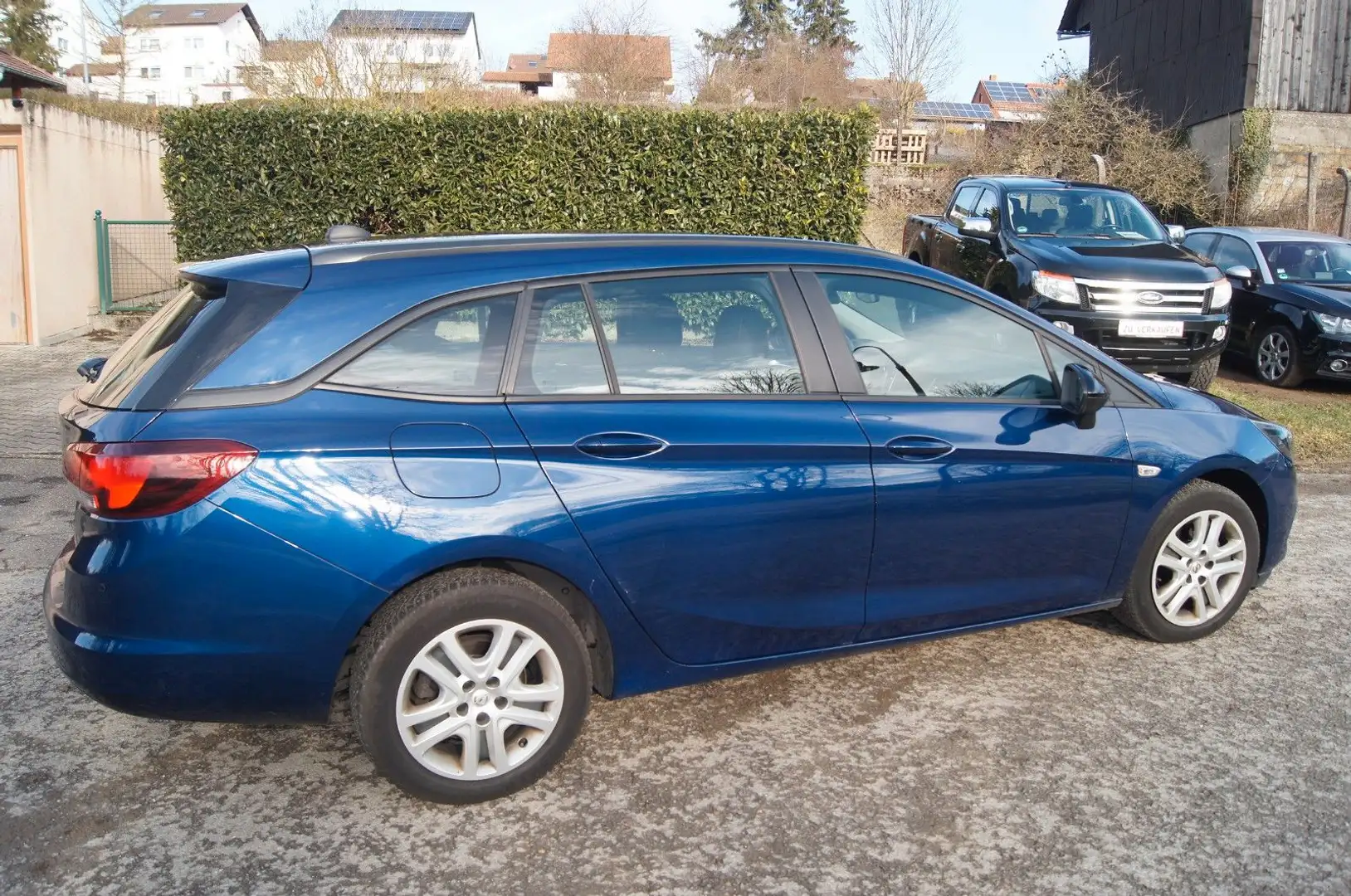 Opel Astra K Sports Tourer Business / TÜV neu Azul - 2