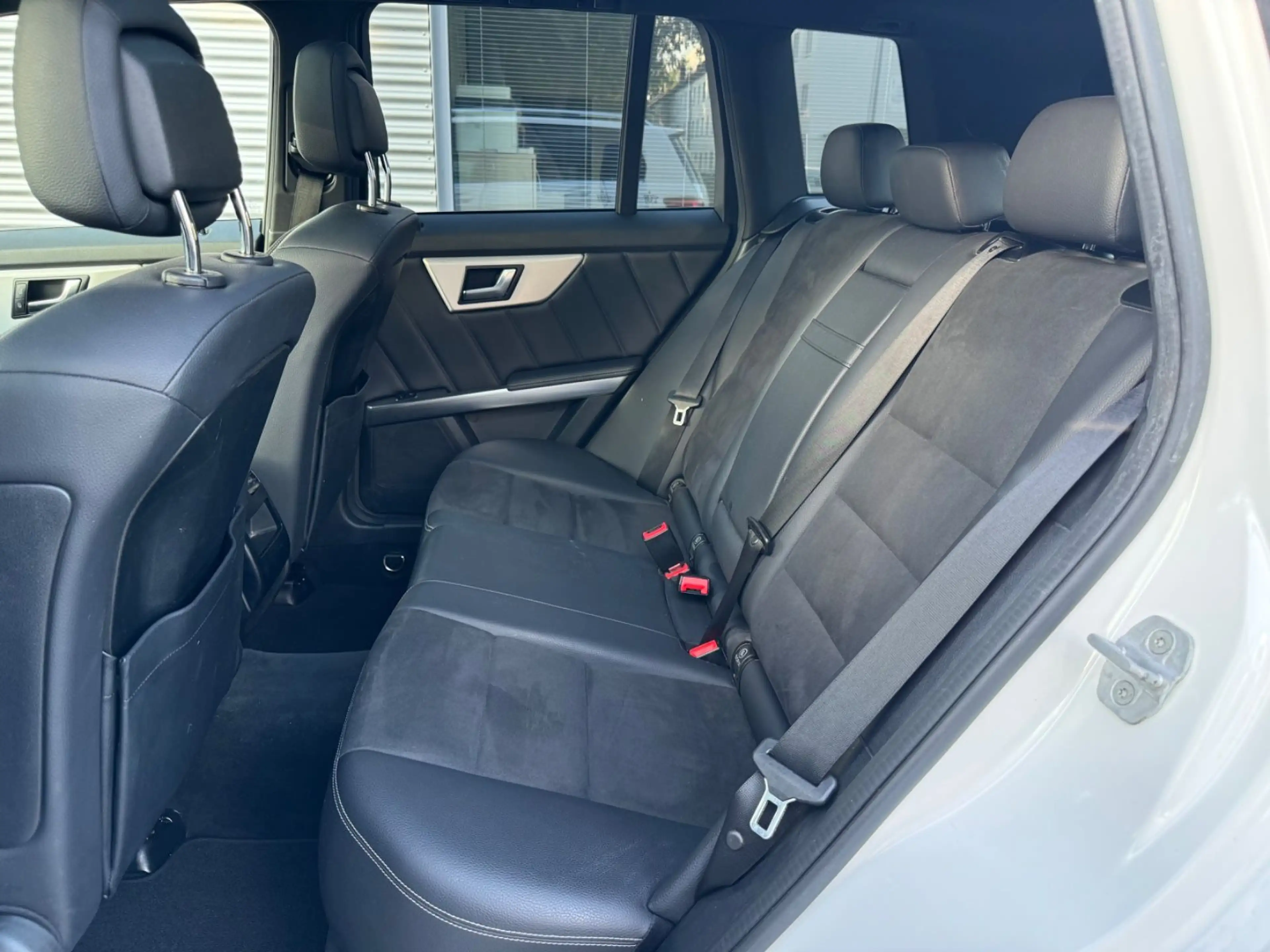 Mercedes-Benz GLK 250 CDI BlueTec 4Matic/Panorama/H&K/AHK — photo 15