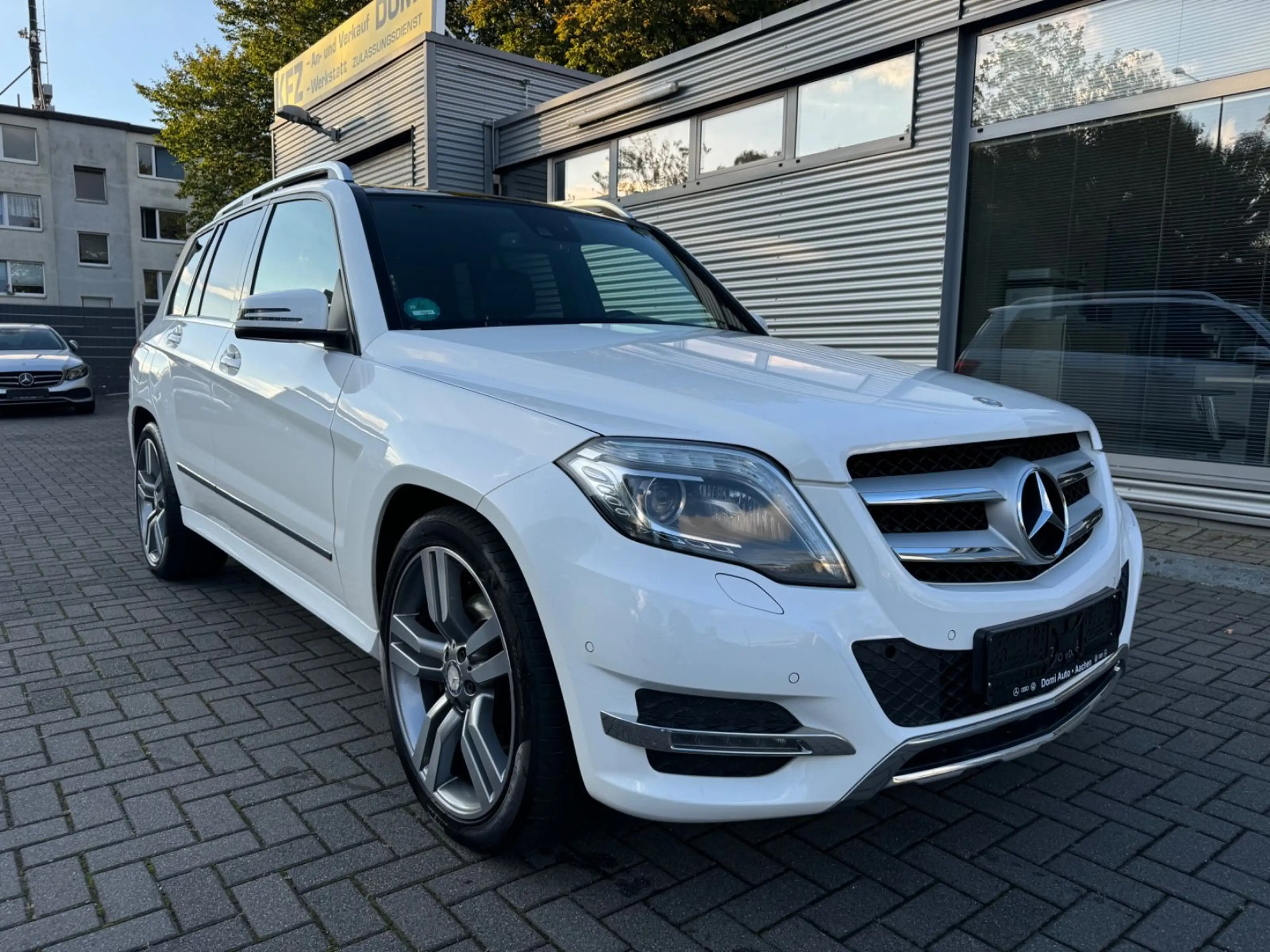 Mercedes-Benz GLK 250 CDI BlueTec 4Matic/Panorama/H&K/AHK — photo 3