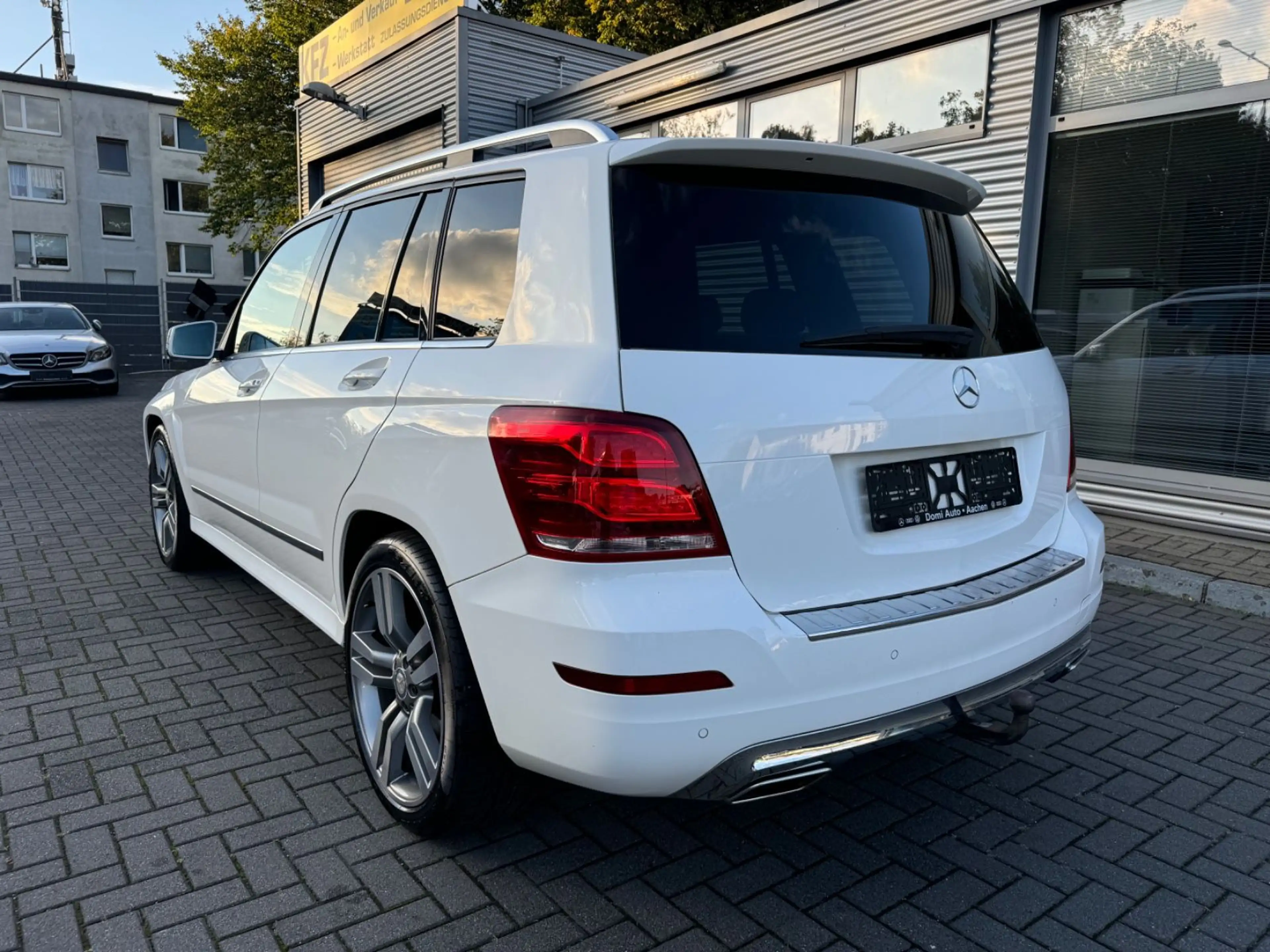 Mercedes-Benz GLK 250 CDI BlueTec 4Matic/Panorama/H&K/AHK — photo 6