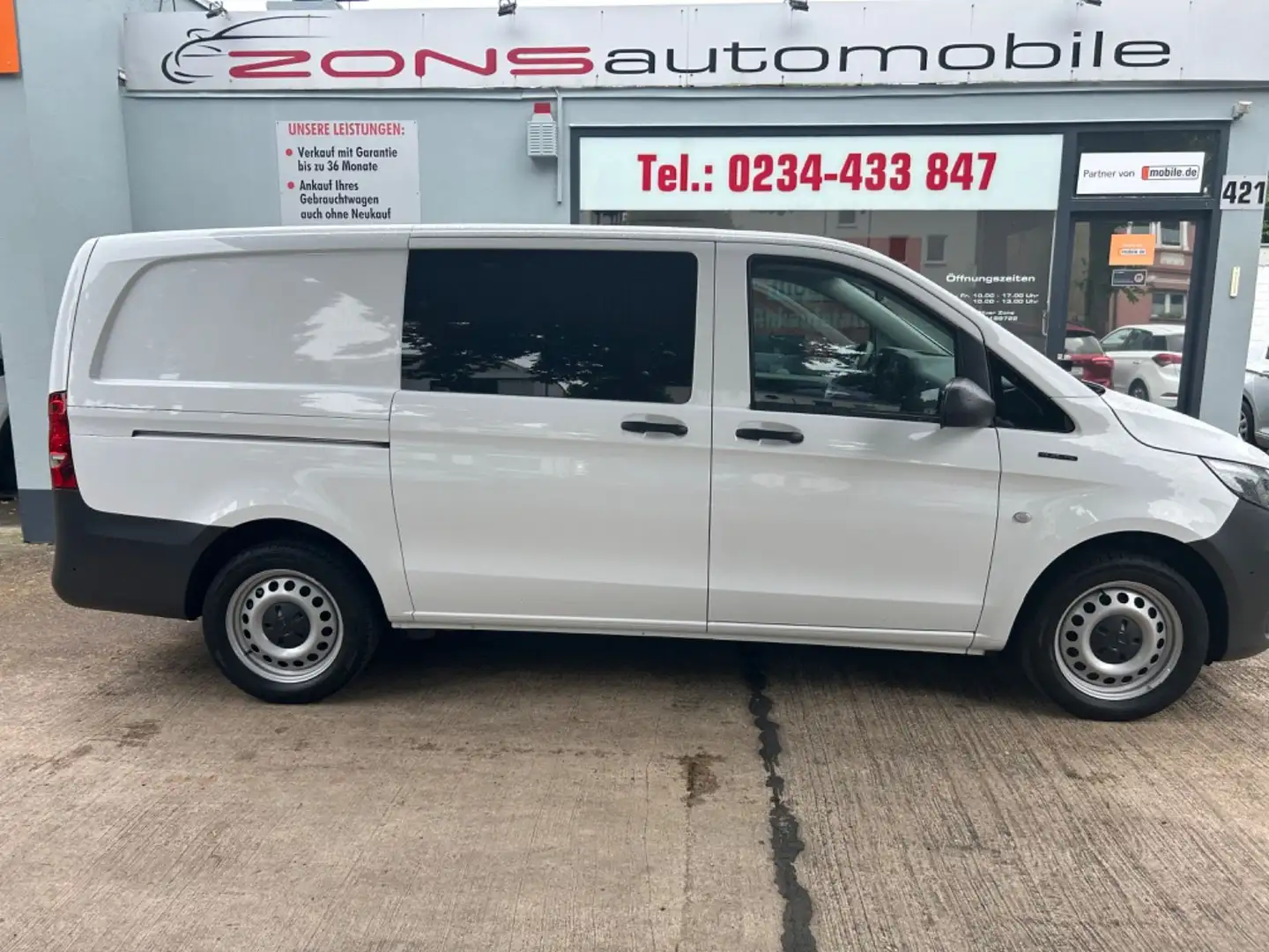Mercedes-Benz Vito Kasten eVito 111/112 lang+NaviZB+PDC+SHZ+ Weiß - 1