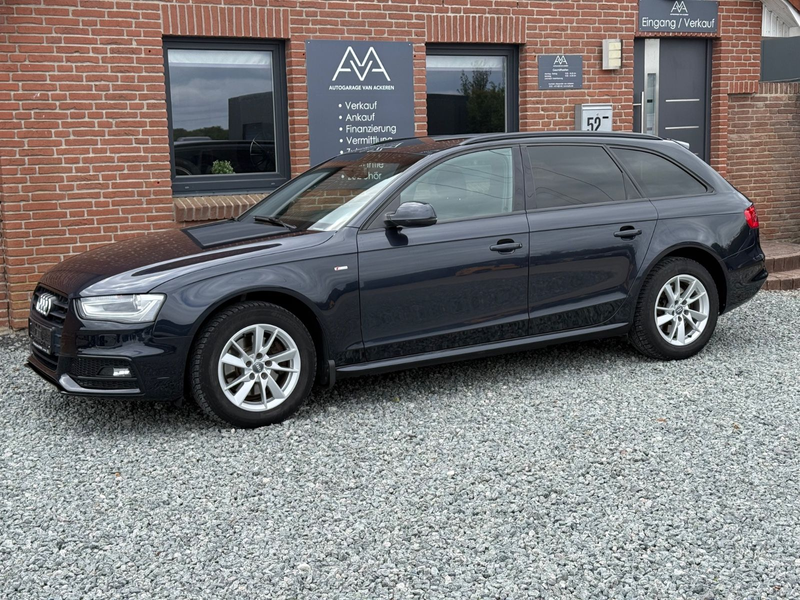 Audi A4 2.0 TDI Avant Attraction quattro S-Line — photo 3