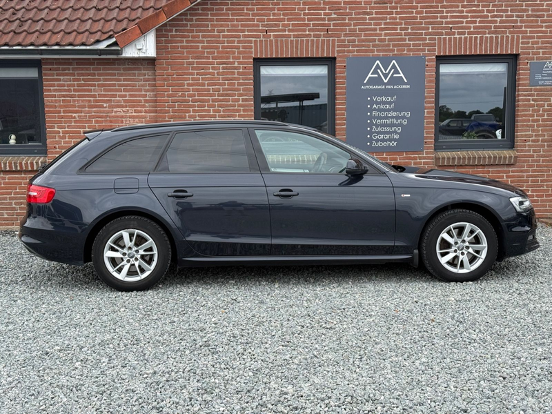 Audi A4 2.0 TDI Avant Attraction quattro S-Line — photo 8