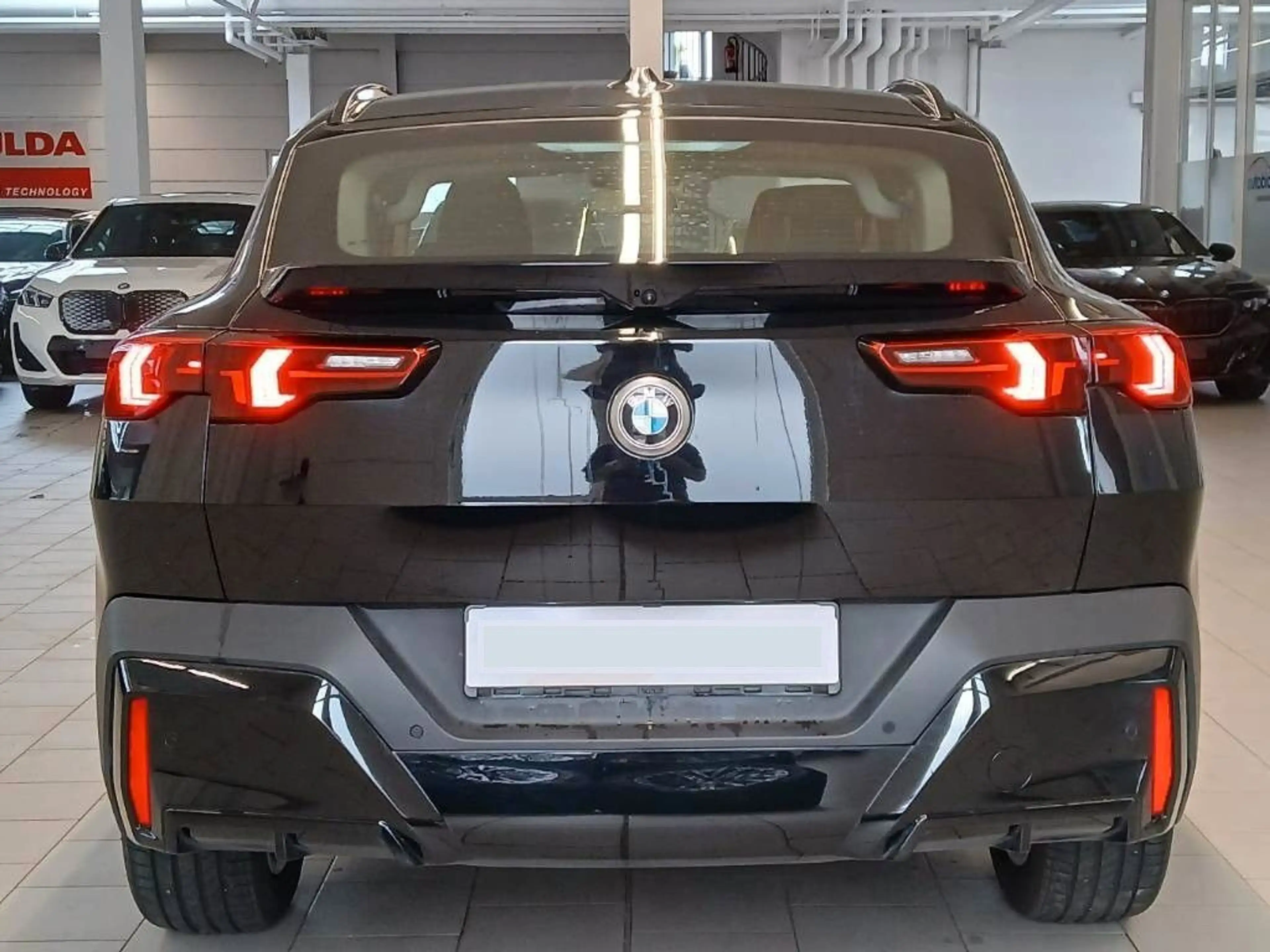 BMW X2 20xd Advantage AHK RFK SHZ 2ZK HiFi Tempomat — photo 5