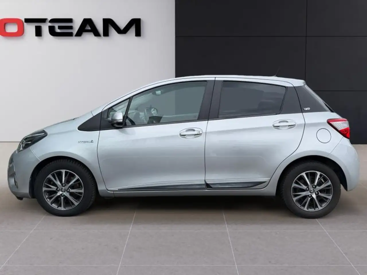 Toyota Yaris Y20, миниатюра 3