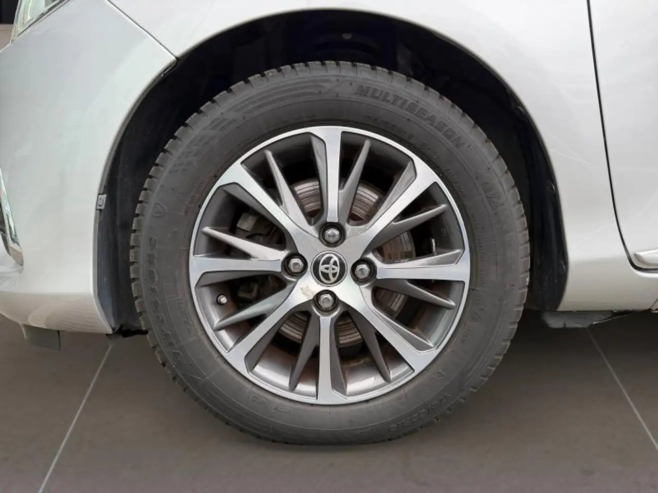 Toyota Yaris Y20, миниатюра 2