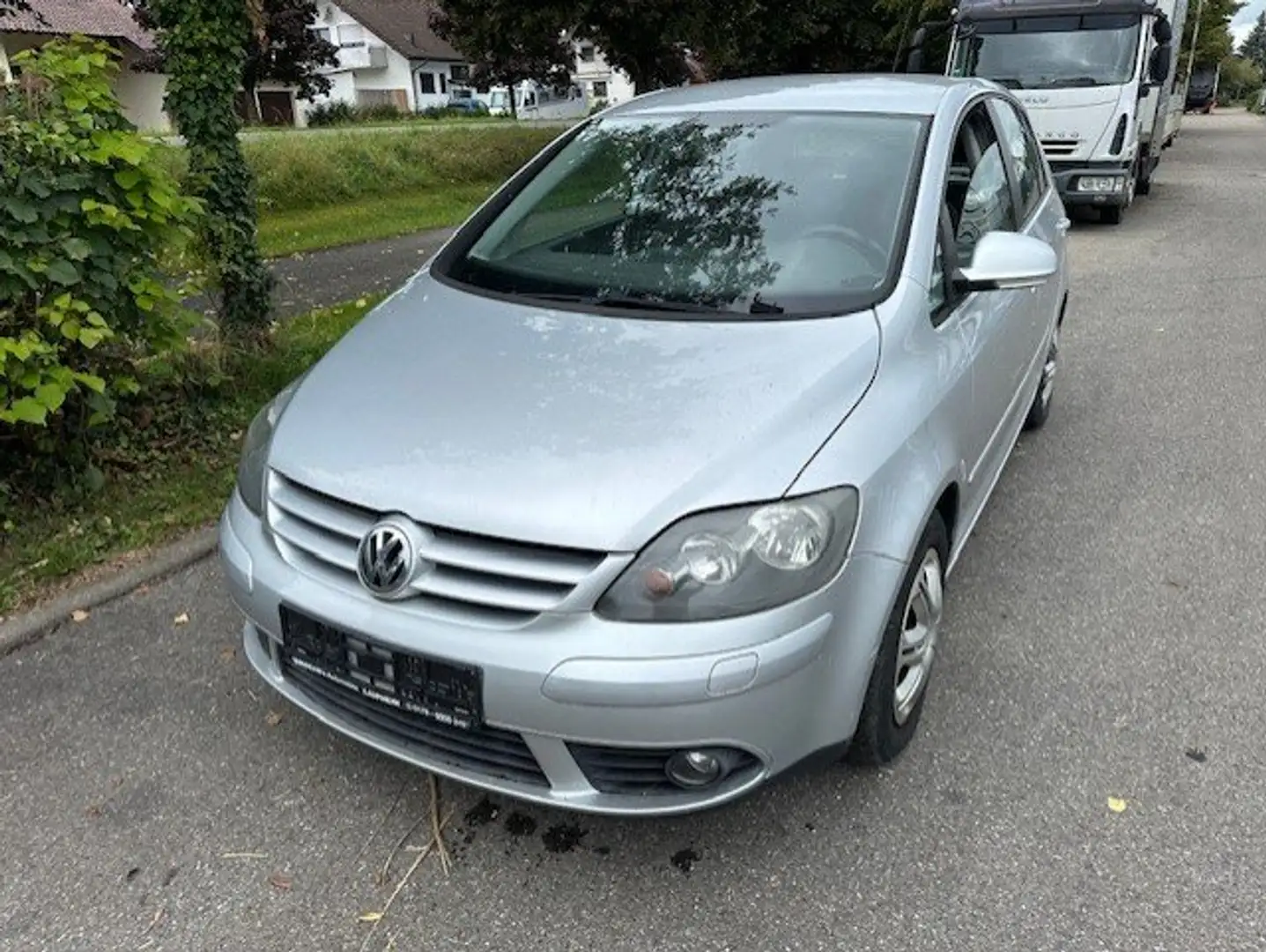 Volkswagen Golf Plus Tour Grau - 2