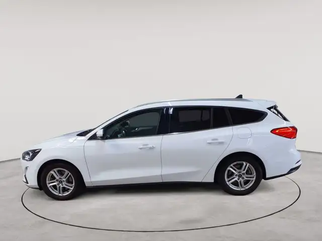 Ford Focus view 6