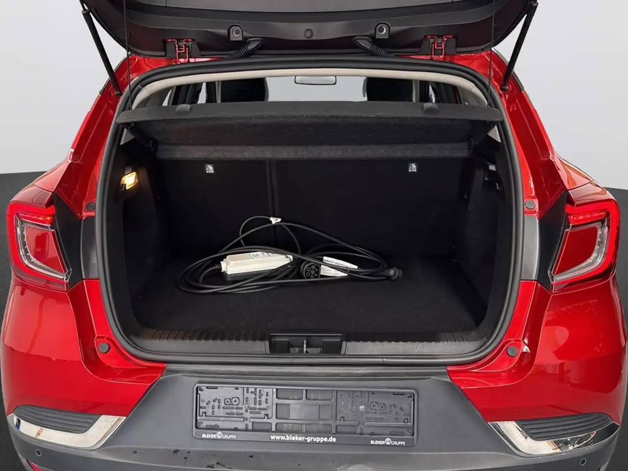 Renault Captur II 1.6 E-Tech Plug-In 160 Intens, миниатюра 7