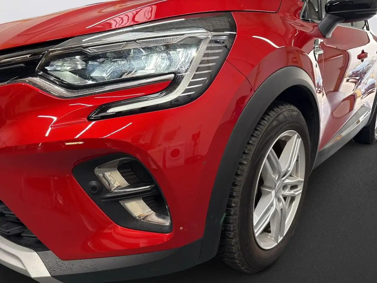 Renault Captur II 1.6 E-Tech Plug-In 160 Intens, миниатюра 9