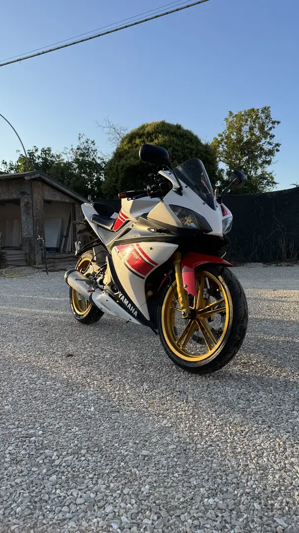 Yamaha YZF-R125 - 2