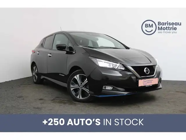 Nissan Leaf 62 KWH *BTW AFTREKBAAR*LED*360 CAMERA*GPS*DAB*SENS