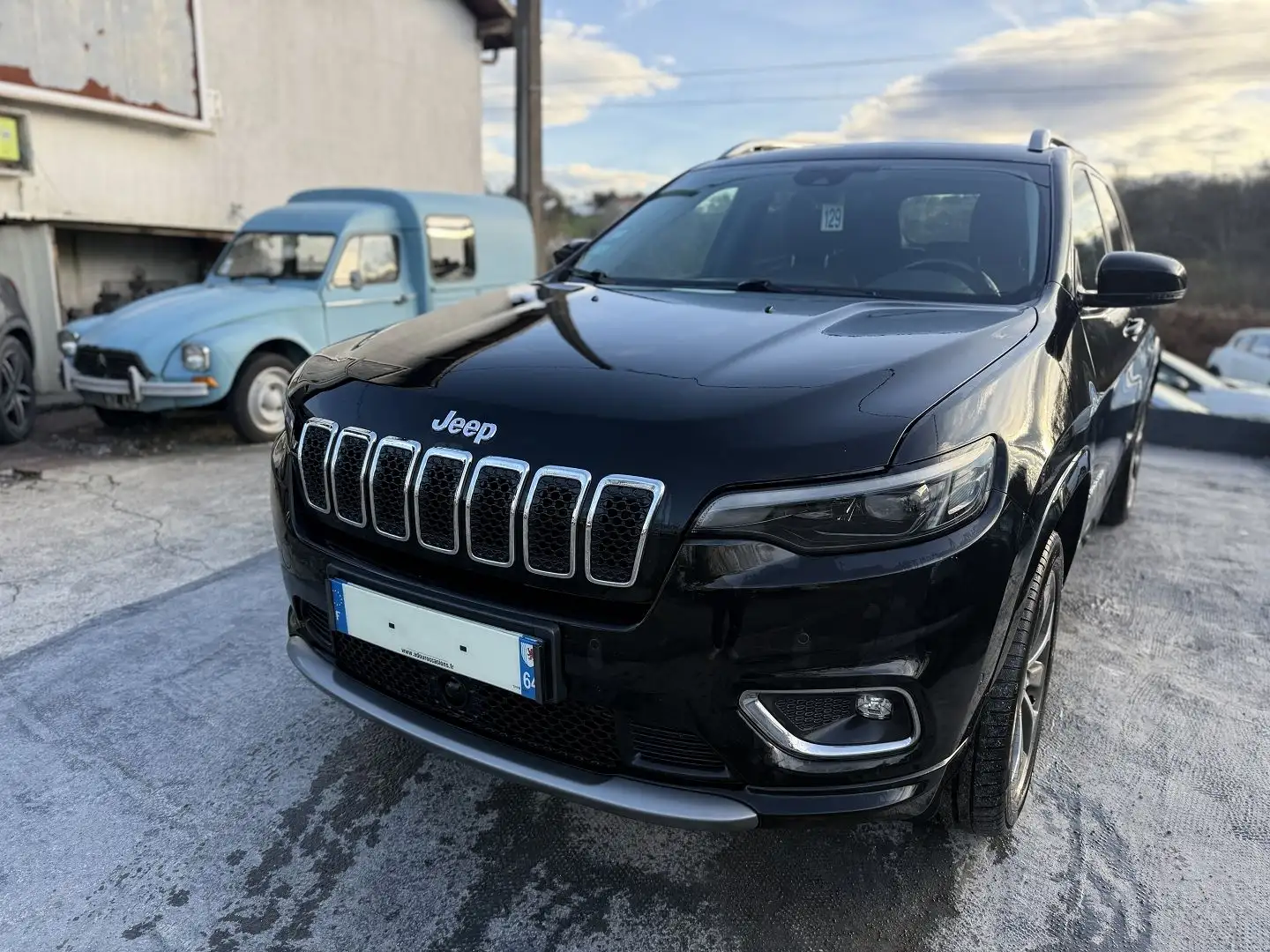 Jeep Cherokee 2.2 MULTIJET 195CH S\u0026S OVERLAND ACTIVE DRIVE I BVA9 Schwarz - 2