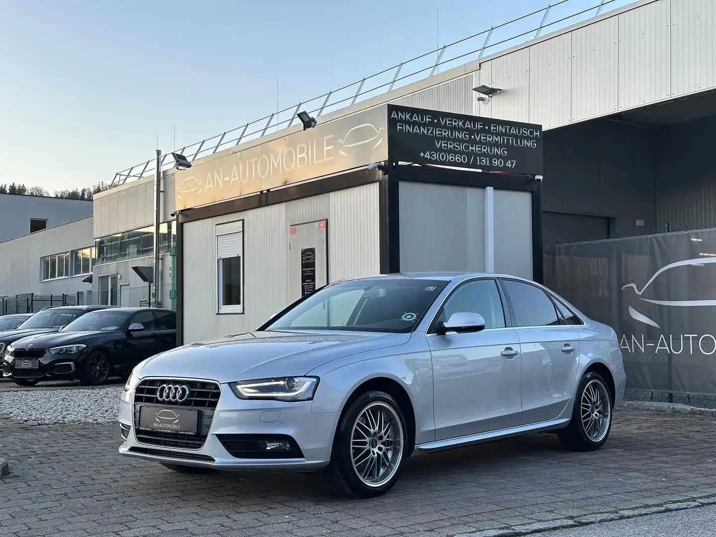 Audi A4 3,0 TDI DPF Schalter Finanzierung möglich Grijs - 1