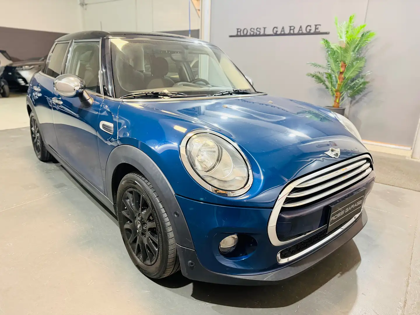 MINI Cooper MINI COOPER  1.5 5P Bleu - 1