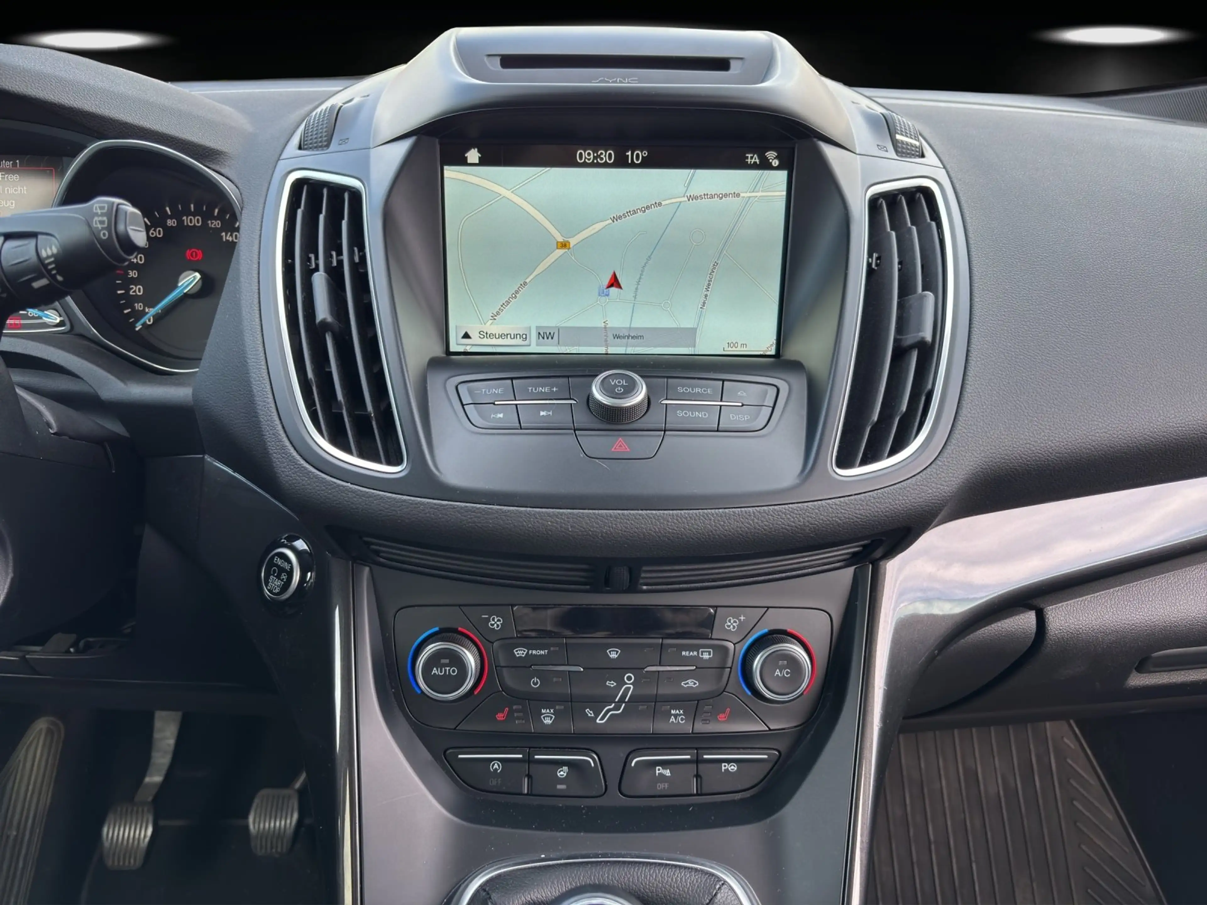 Ford Grand C-Max C-Max 1.5 EcoBoost Grand Titanium — photo 12