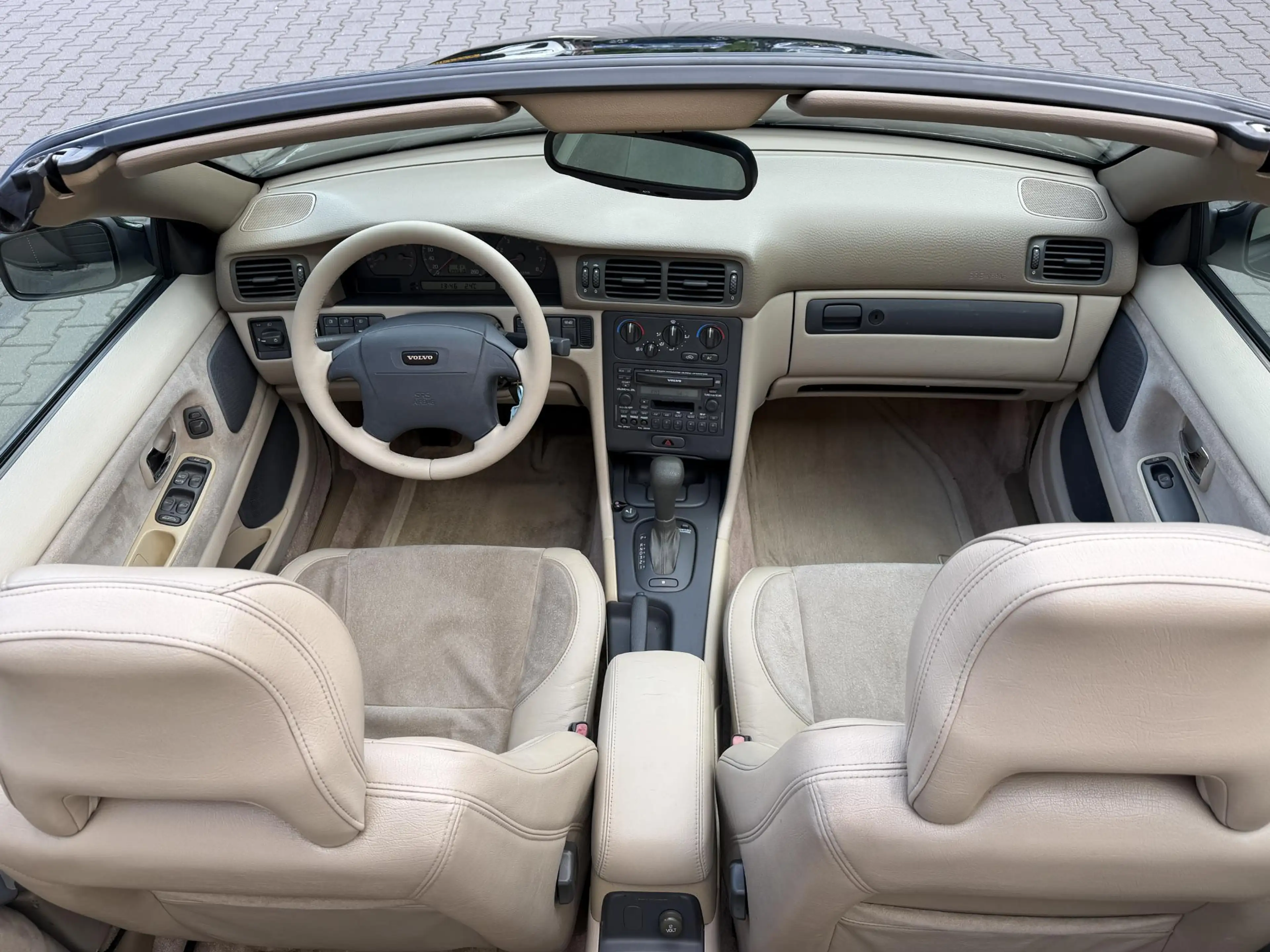 Volvo C70 Convertible 2.4 T NL Auto 144000km!! Youngtimer ne — photo 7