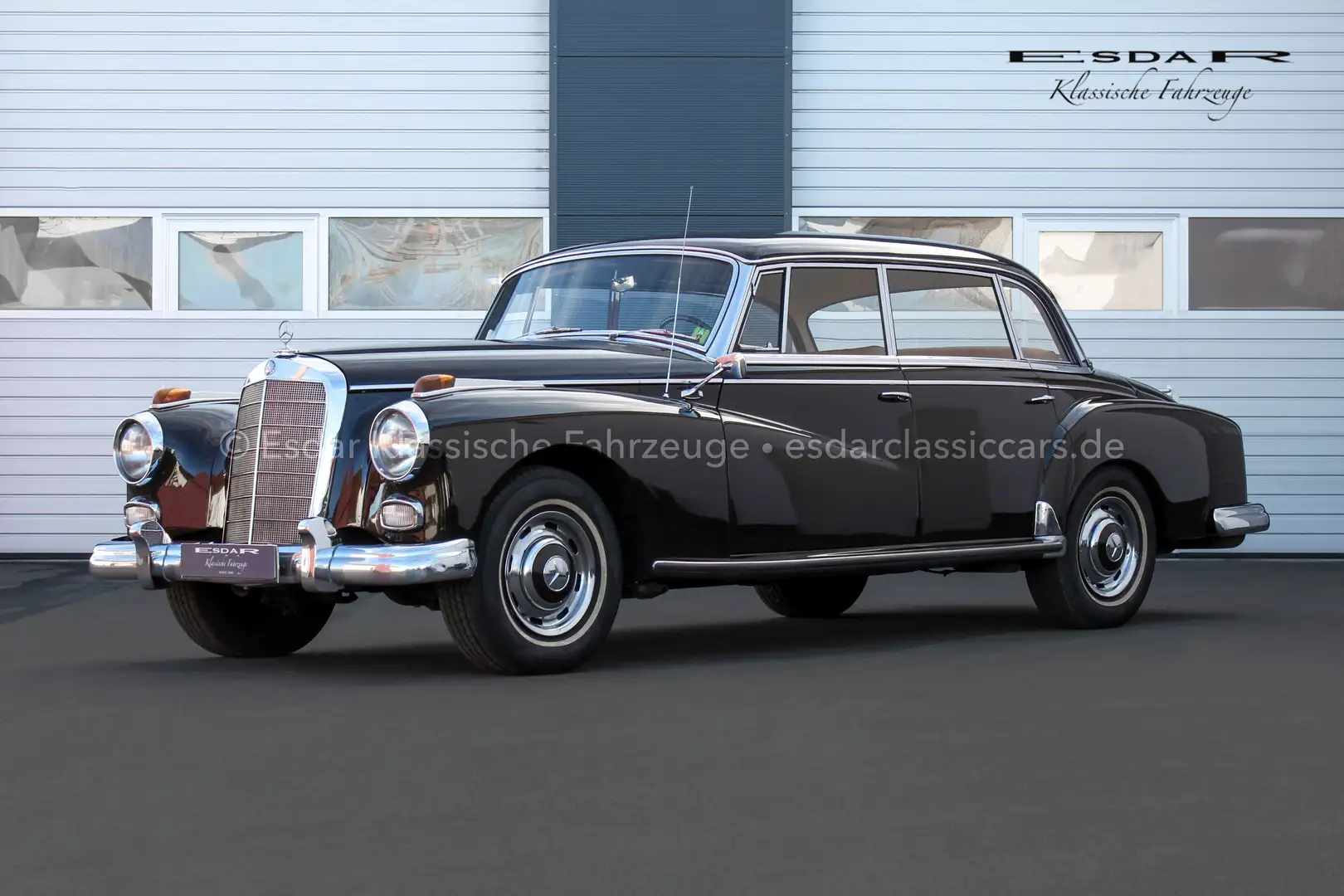 Mercedes-Benz 300 300d Maro - 1