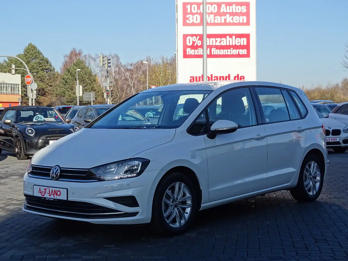 Volkswagen Golf Sportsvan VII 1.5 TSI DSG Sitzheizung PDC Blanc - 2