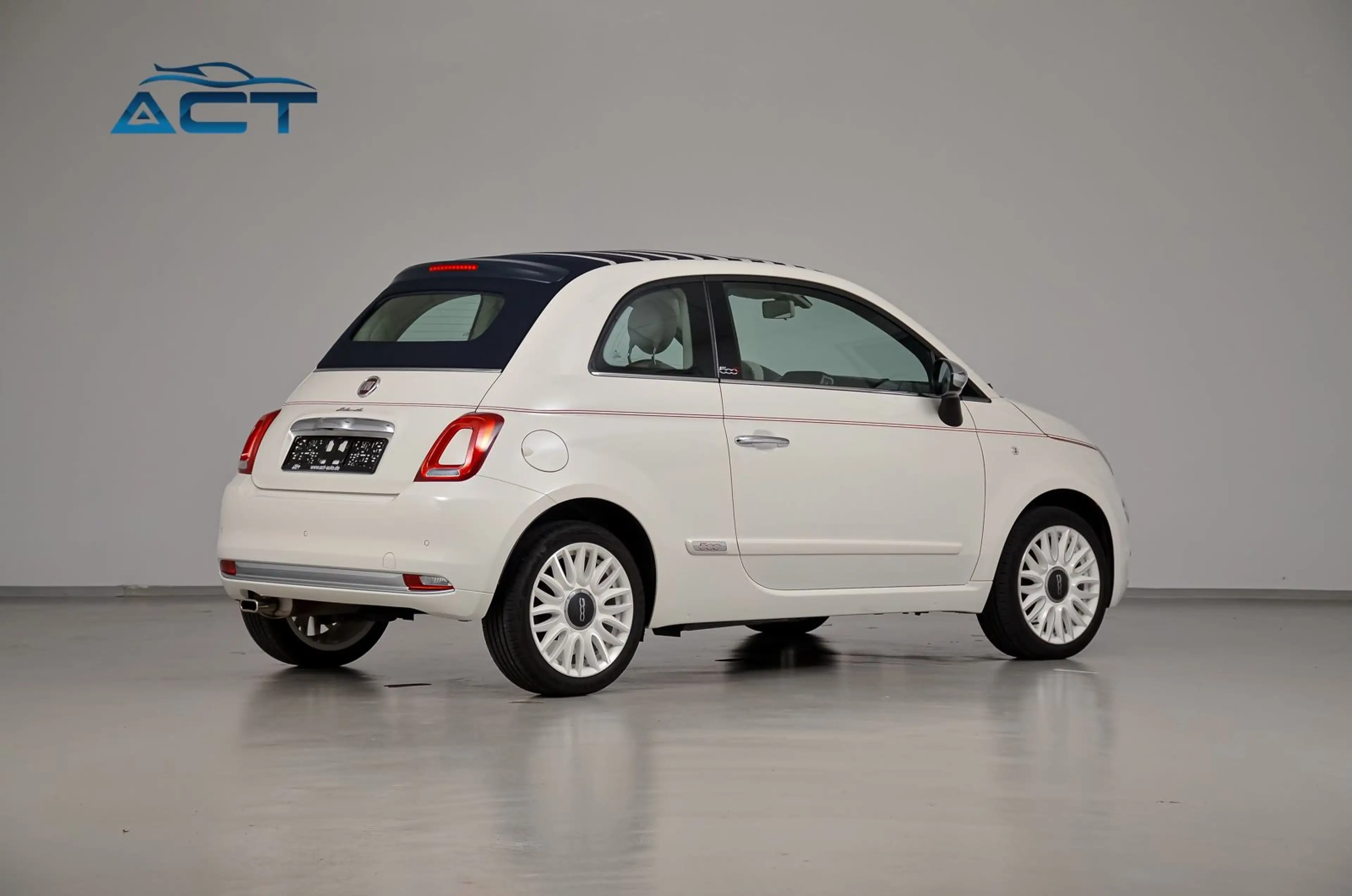 Fiat 500C 1.2 8V Dolcevita BI-XENON NAVI DAB+ CARPLAY — photo 4