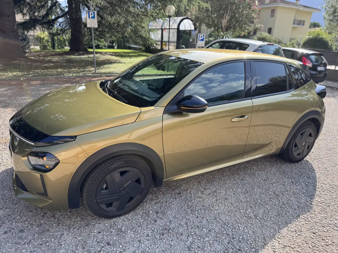 Lancia Ypsilon 2025