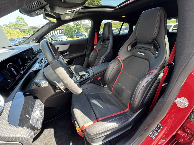 Mercedes-Benz CLA 45 AMG S 4MATIC+ Shooting Brake + MULTIBEAM + PANO + TREK — photo 13