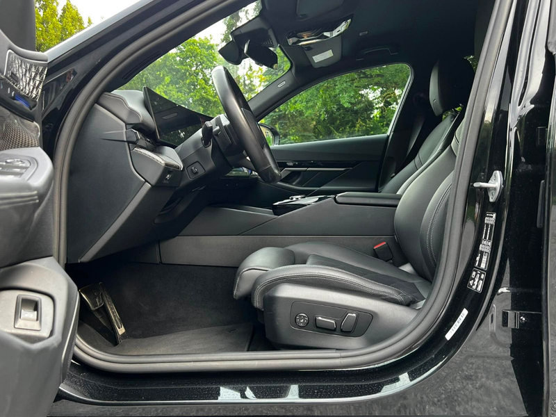 BMW 540 d T xDrive M Sport Bowers & Wilkins — photo 8
