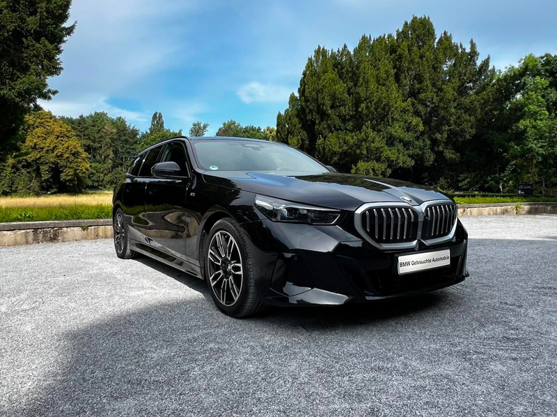 BMW 540 d T xDrive M Sport Bowers & Wilkins