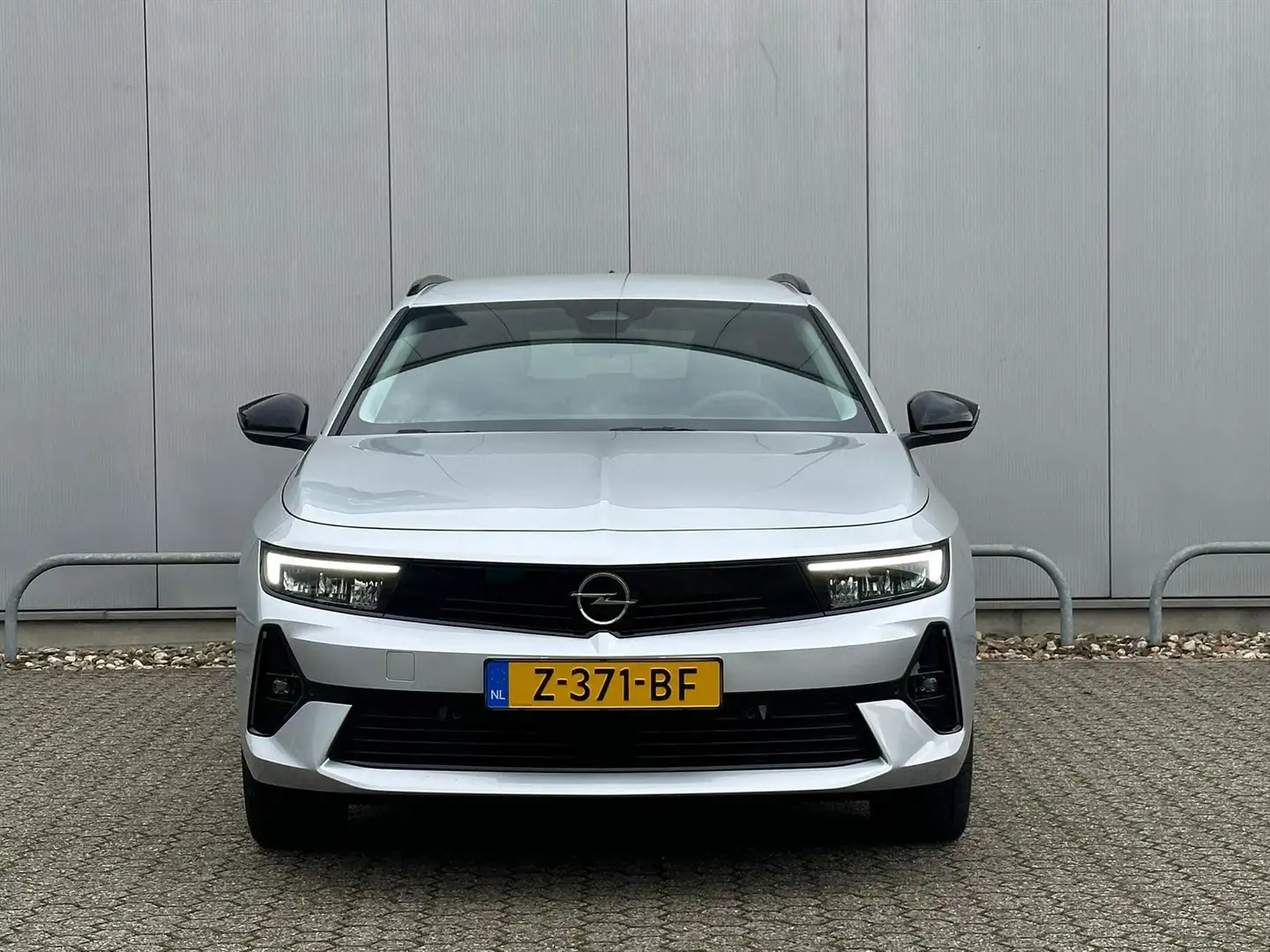 Opel Astra Sports Tourer 54kw 156pk Navigatie | Parkeercamera Grijs - 2