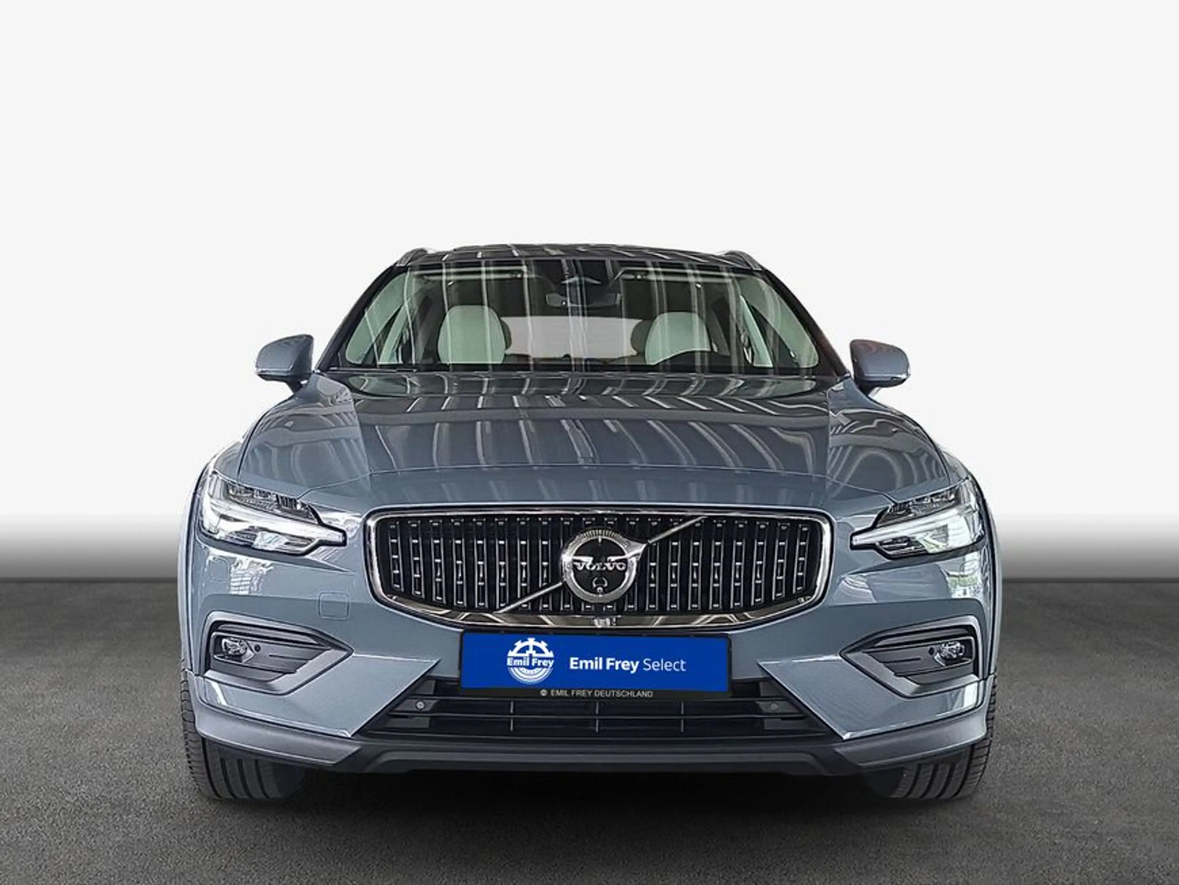 Volvo V60 Cross Country V60 Cross Country B4 D AWD Ultimate — photo 6