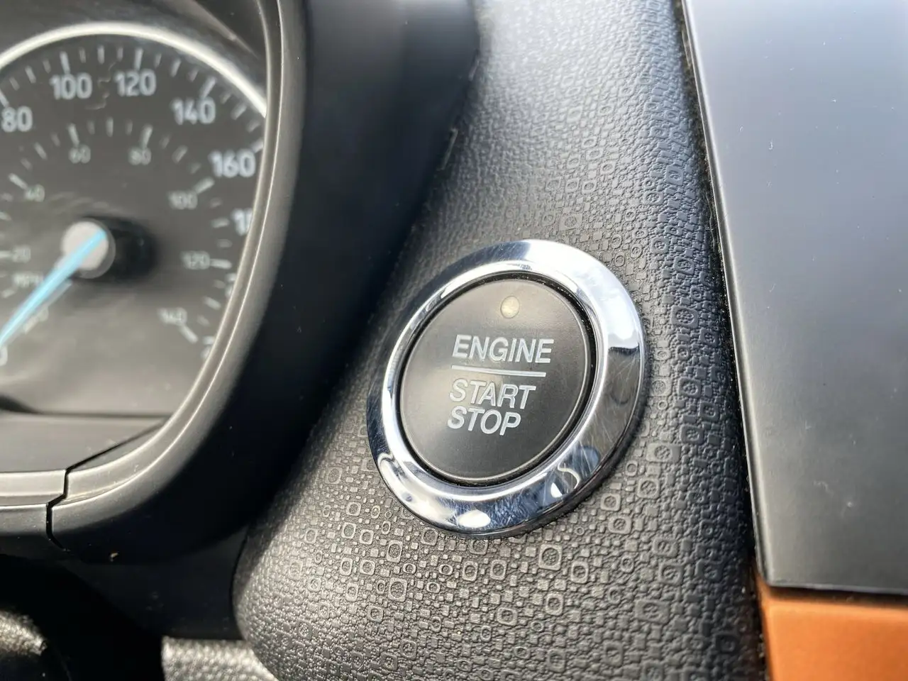 Ford EcoSport снимка Ford EcoSport