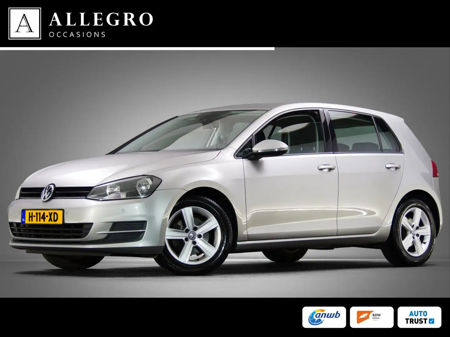 Volkswagen Golf 1.2 TSI Trendline (CLIMATE CONTROL, PARKEERSENSORE Grijs - 1