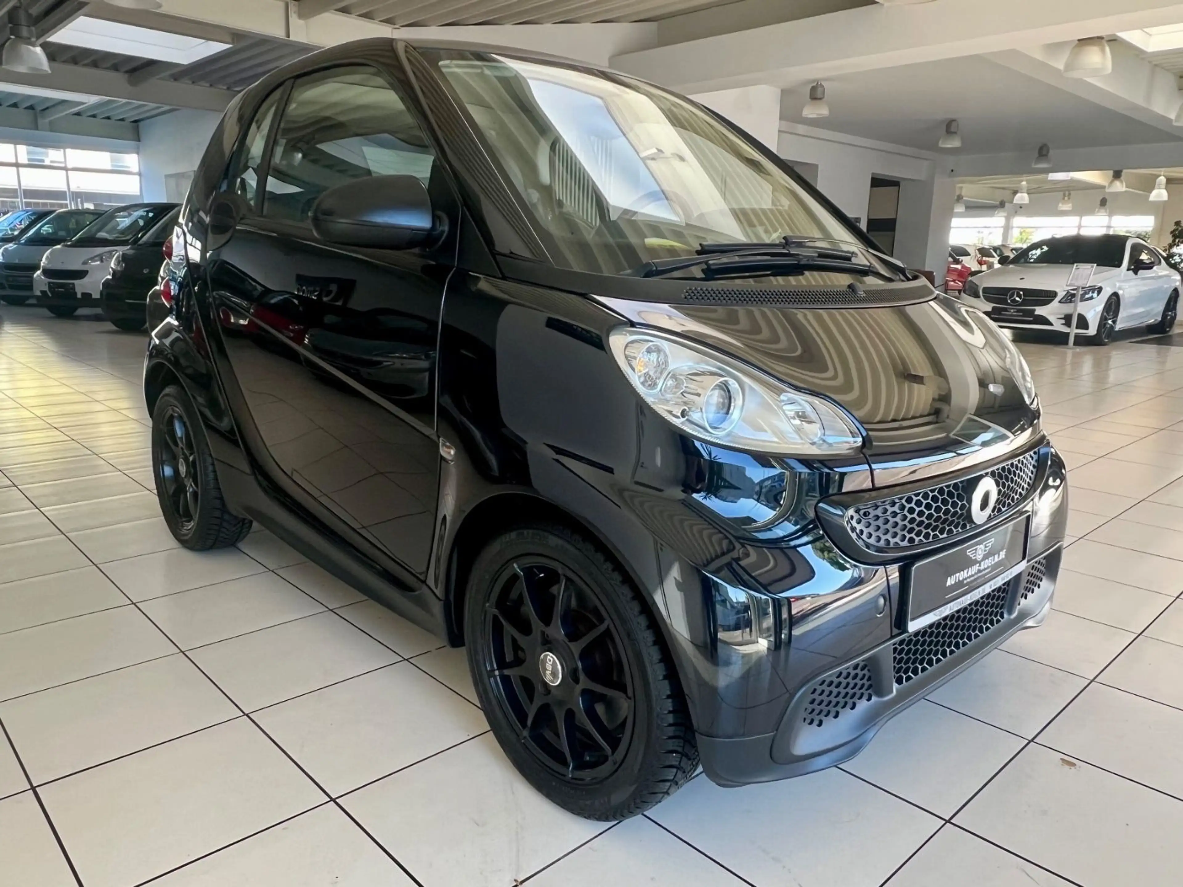 smart forTwo Coupé pure Servo/Klima/Alus — photo 4