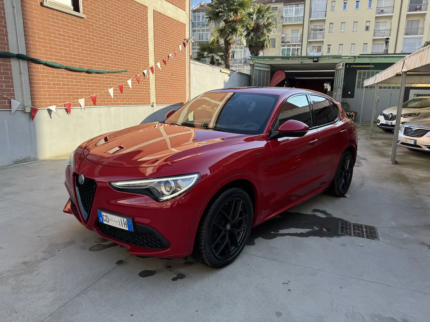 Alfa Romeo Stelvio 2.2 Turbodiesel 210 CV AT8 Q4 Veloce Rojo - 2
