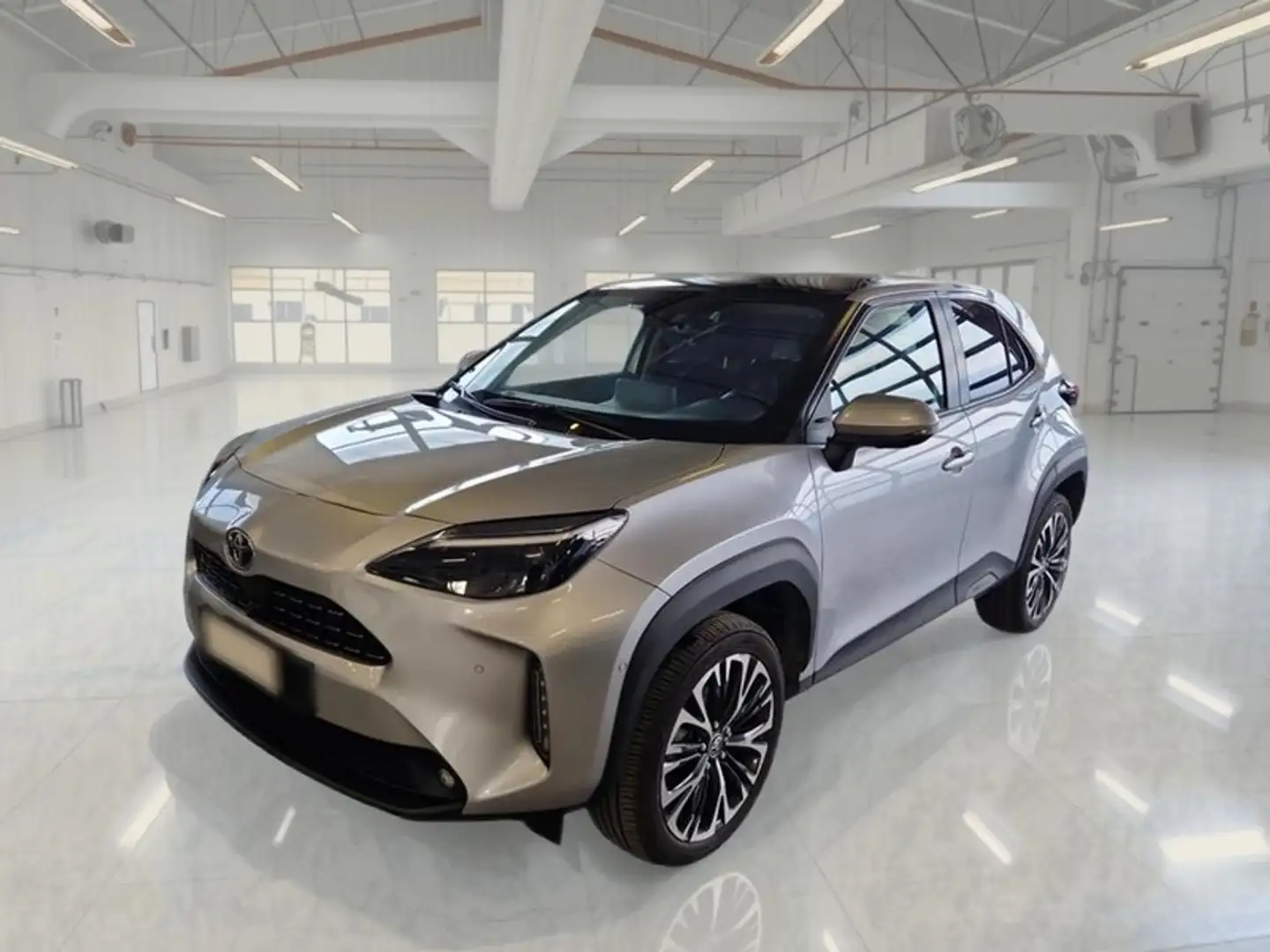 Toyota Yaris Cross 1.5H 72CV E-CVT Lounge - 1