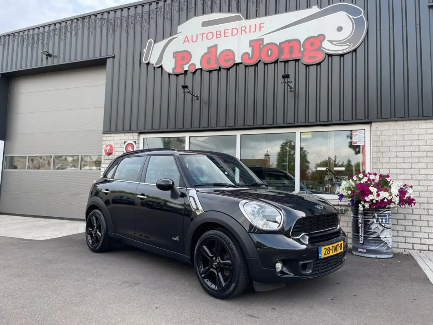 MINI Cooper S Countryman 184pk ALL4 Automaat Cooper S /Panoramadak/Stoelvel Zwart - 2