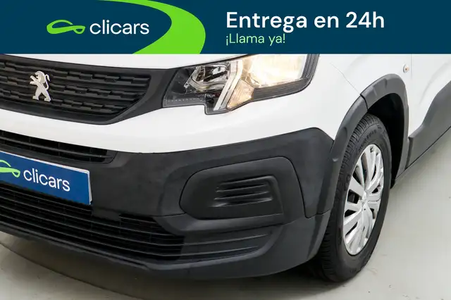 Peugeot Rifter view 10