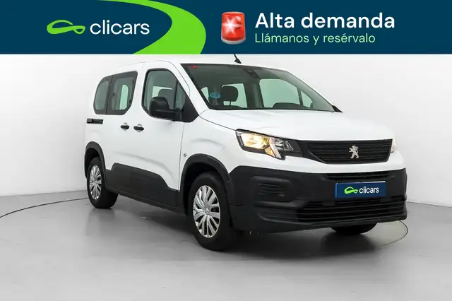 Peugeot Rifter view 3