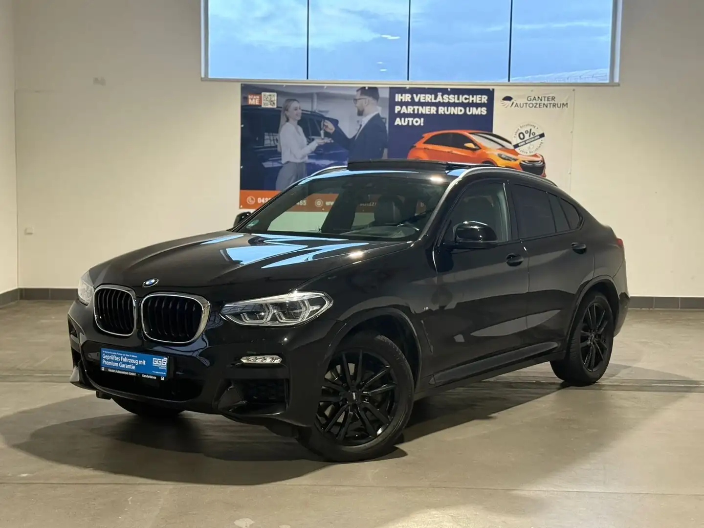 BMW X4 xDrive 20i M Sport PANO+NAVI+LEDER+HIFI Schwarz - 1