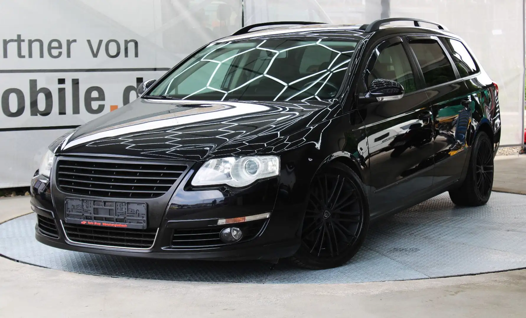 Volkswagen Passat Variant TSI BlueMotion*Tüv&Inspektion Neu Schwarz - 1