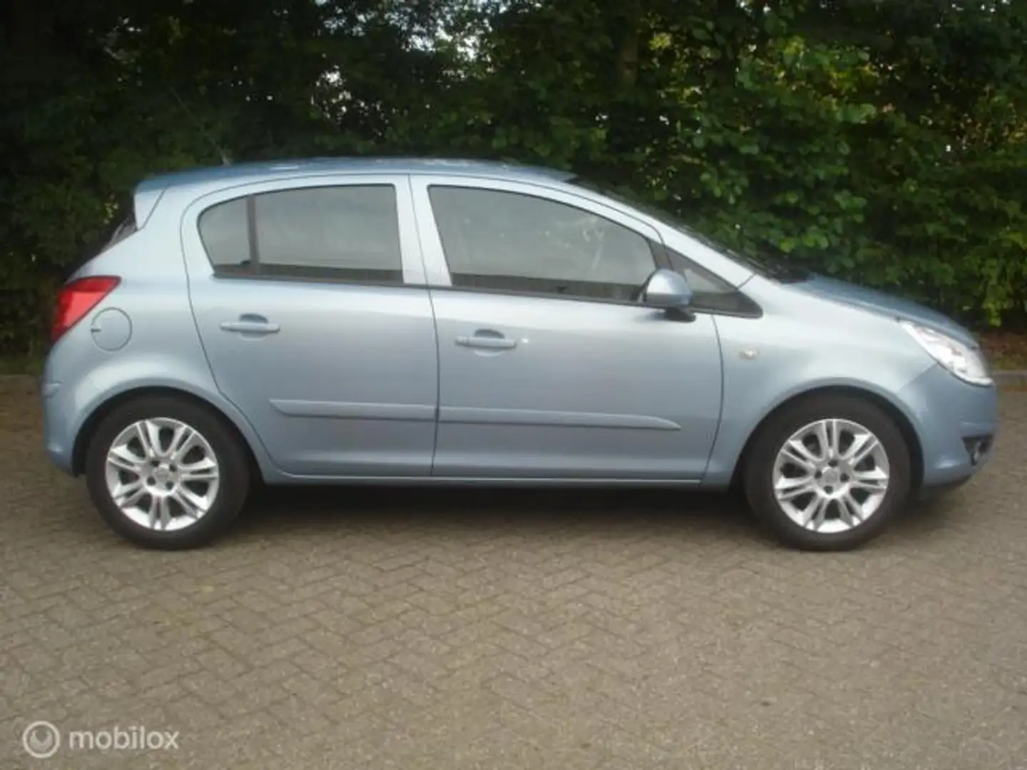 Opel Corsa 12-16V Airco NAP 169188 Koppakking lek APK 3-2026 Bleu - 2