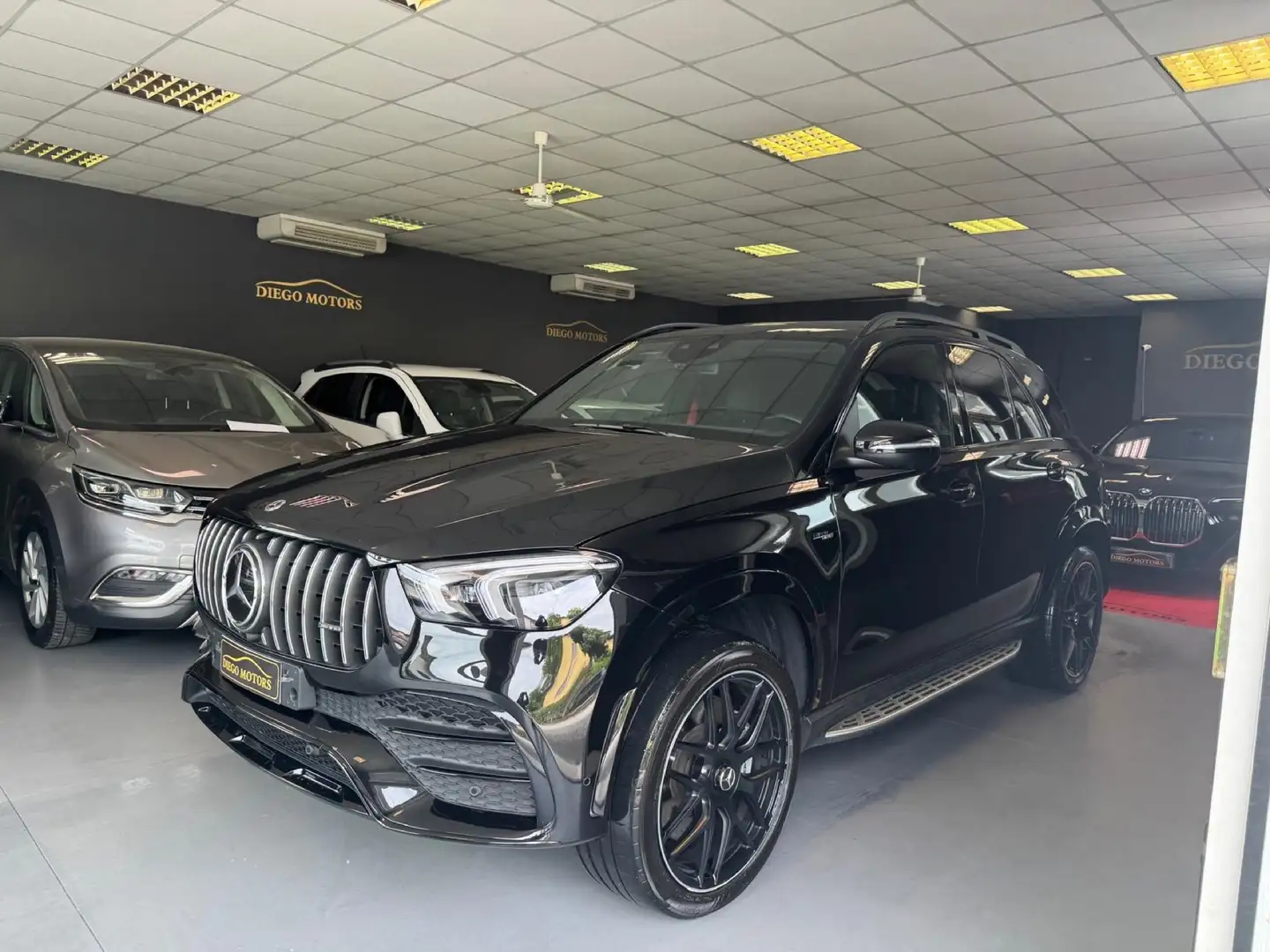 Mercedes-Benz GLE 53 AMG mhev (eq-boost) 4matic+ auto Nero - 1