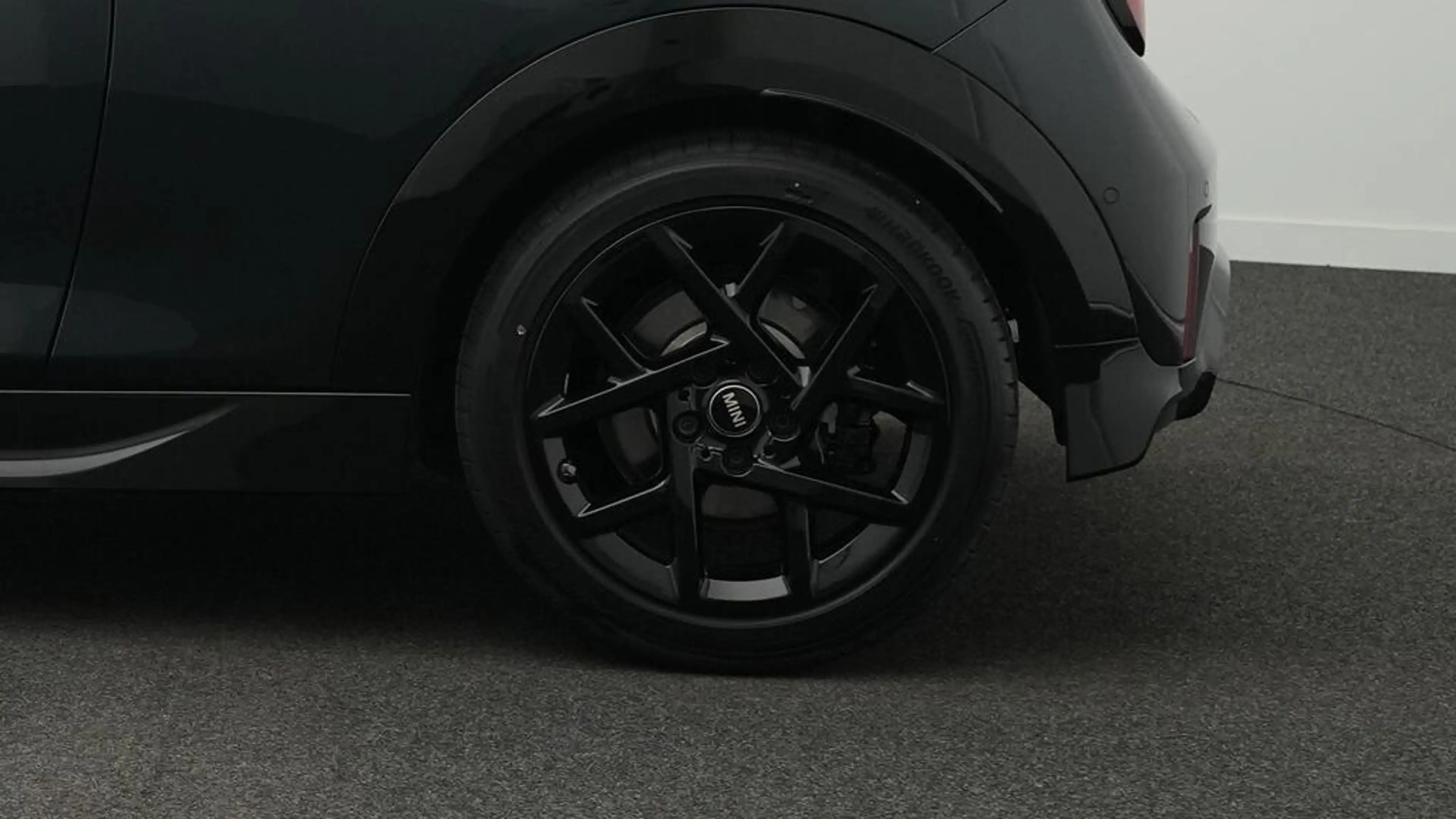MINI Cooper C John Cooper Works Trim — photo 10